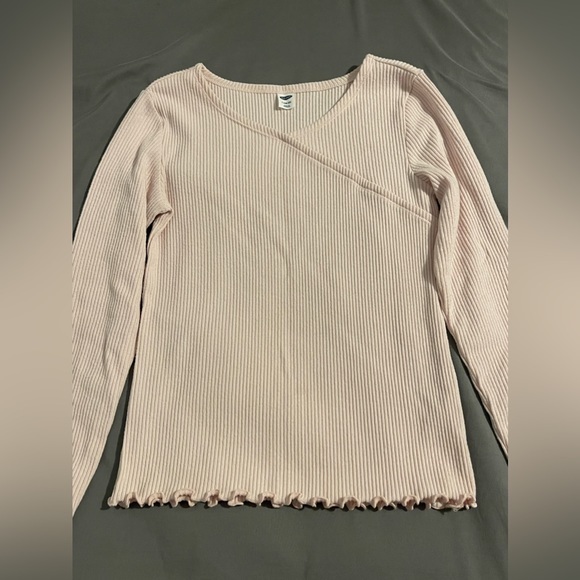 Old Navy Ribbed Long Sleeve Top - Picture 5 of 7